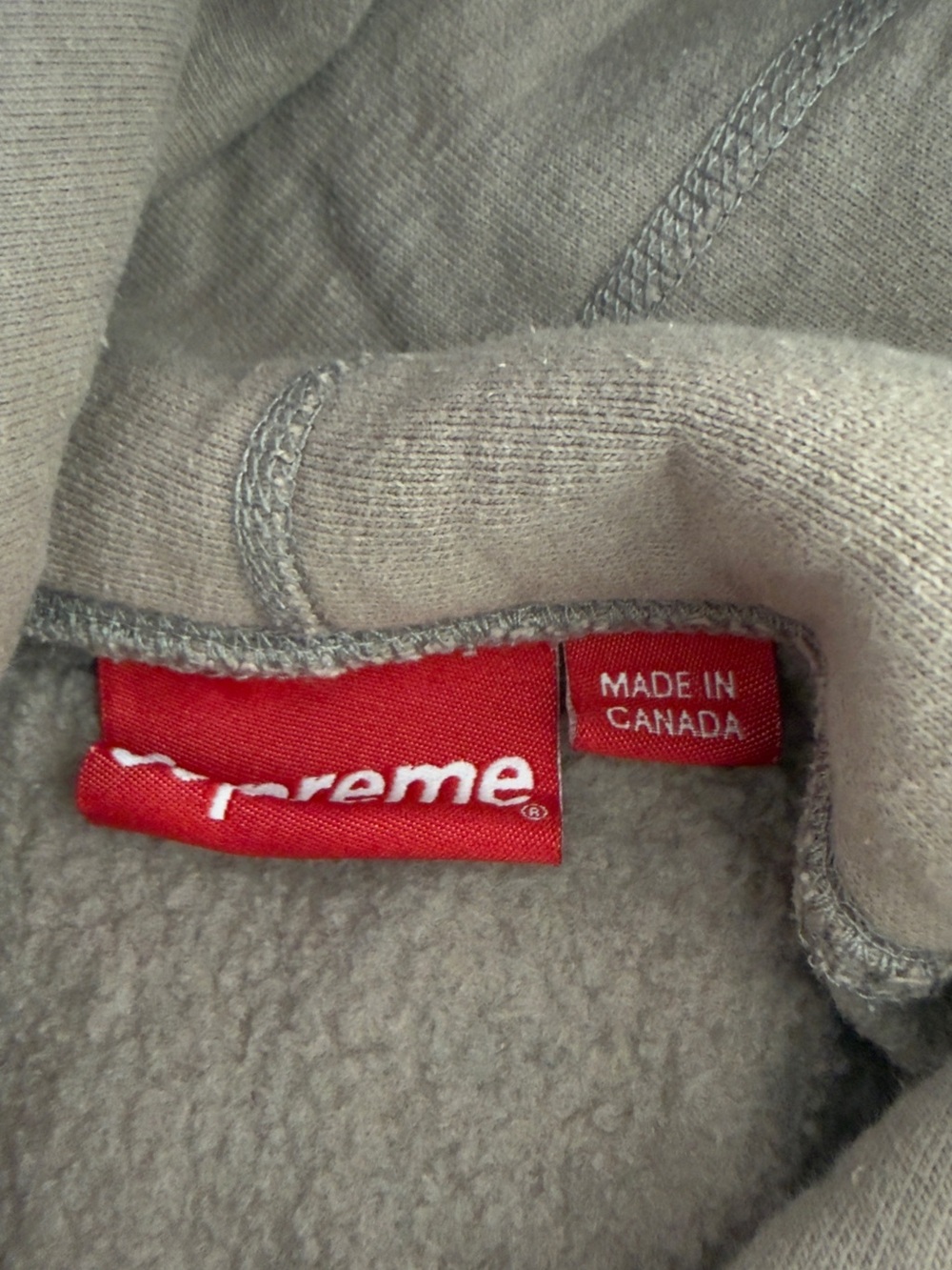 Supreme Hoodie - Picture 2 of 4